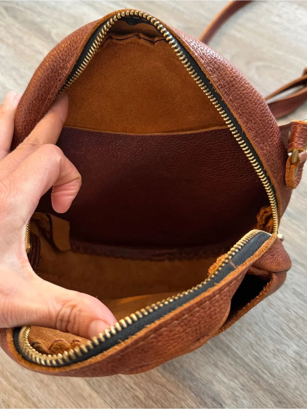 Portland Leather timeless brown